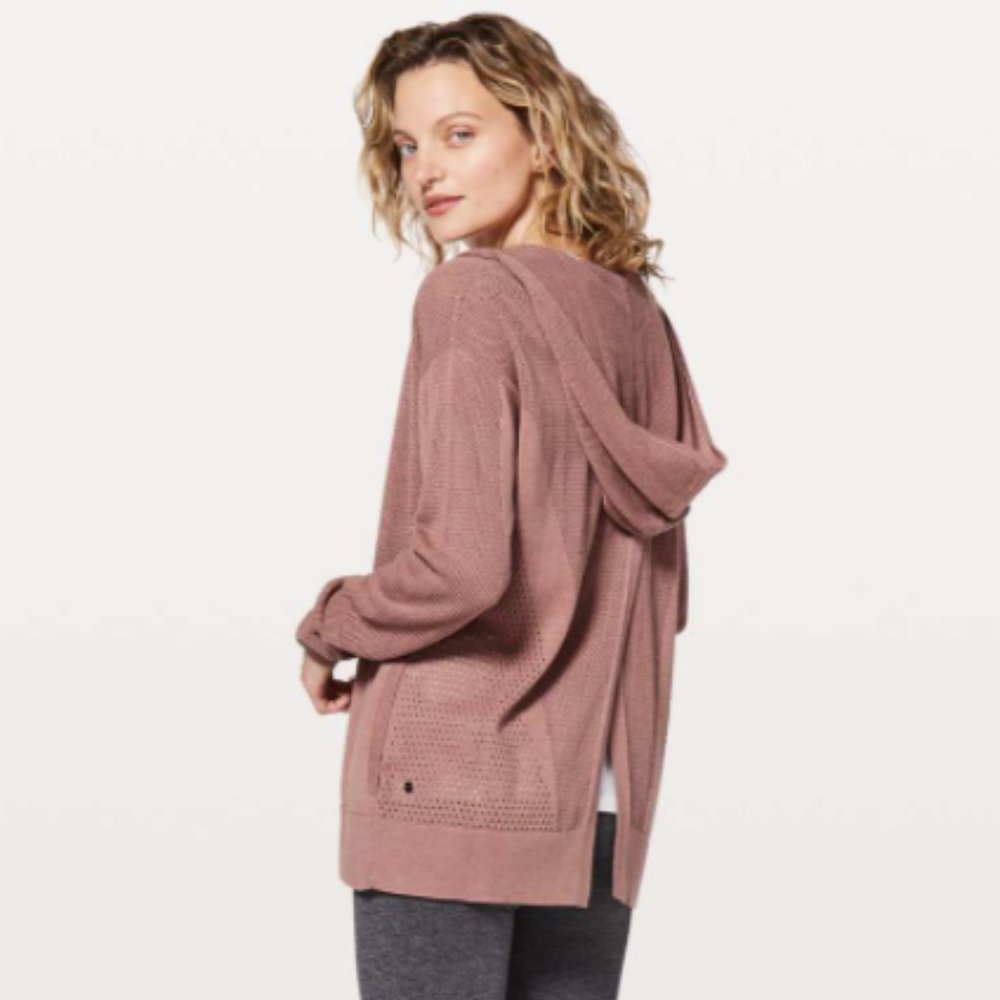 lululemon Still Movement Wrap
